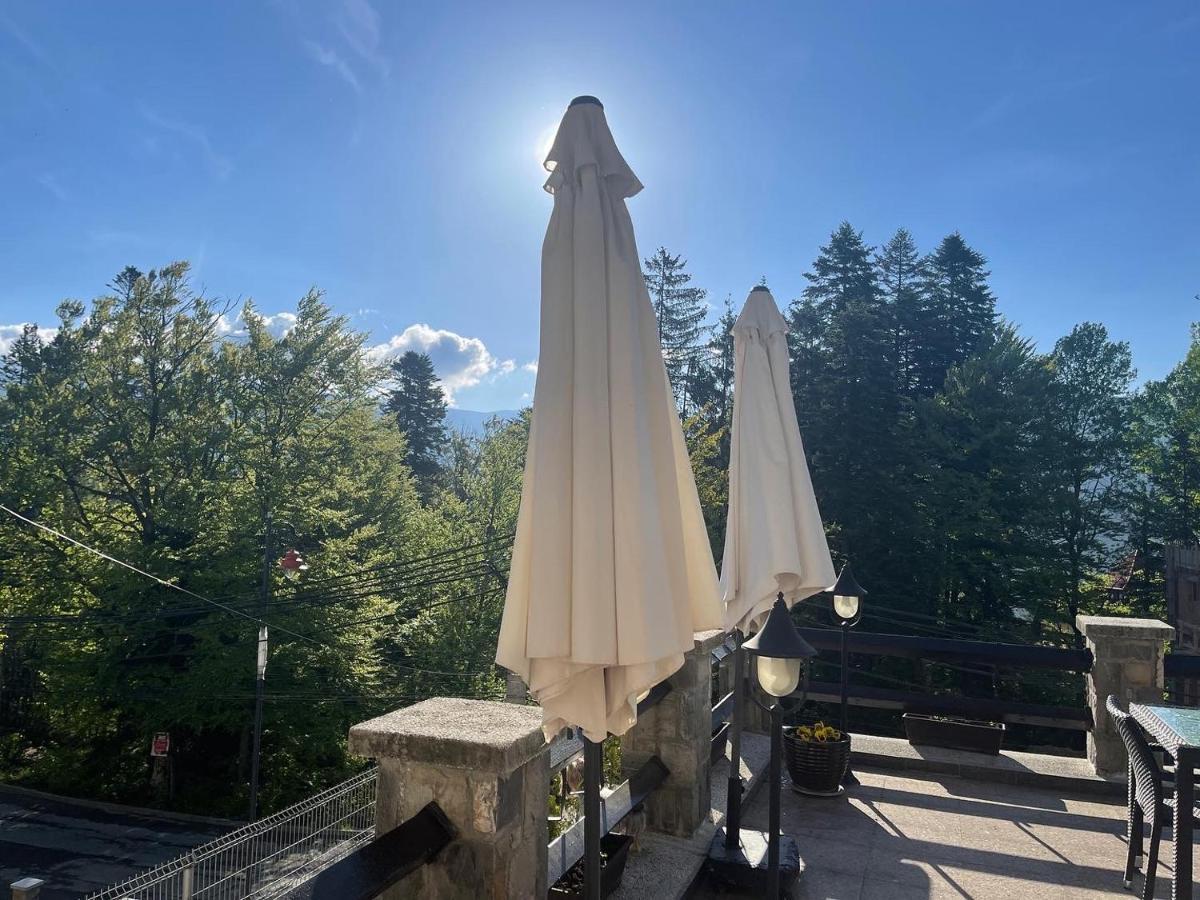 Hotel Vila Terase Sinaia Exterior foto